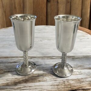 2 Vintage Silver Plated Spiral Stem Goblets Made In Spain Castle Mid-evil 2 size